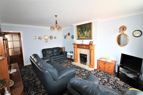 7 Highfield Road, Darfield, Barnsley, S73 9AY