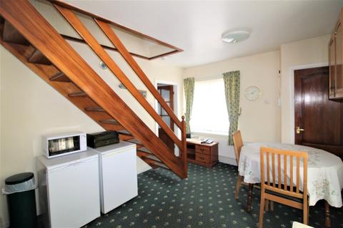 7 Highfield Road, Darfield, Barnsley, S73 9AY