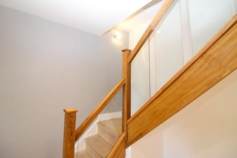 12 Elsecar Road, Wath Upon Dearne, Rotherham, S63 6AG
