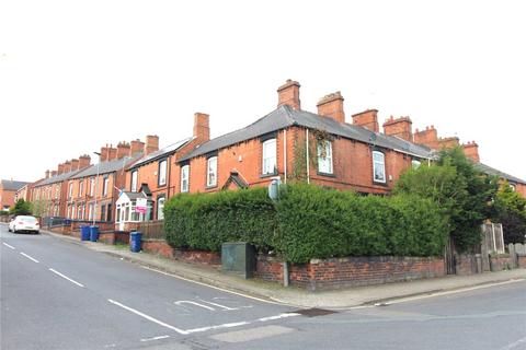 3 bedroom end of terrace house for sale, Main Street, Barnsley S73