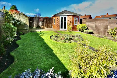 10 Stubbs Road, Wombwell, Barnsley, S73 8NT