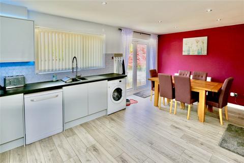 17 Bondfield Close, Wombwell, Barnsley, S73 8TX