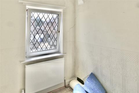 12 Kingsway, Wombwell, Barnsley, S73 0EA
