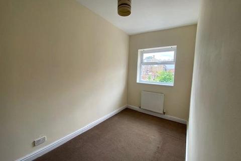 15 Barnsley Road, Wombwell, Barnsley, S73 8HT