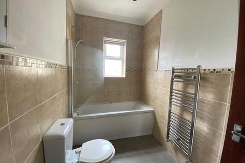 15 Barnsley Road, Wombwell, Barnsley, S73 8HT