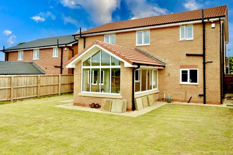 5 bedroom detached house for sale, Clarell Walk, Rotherham S61