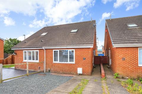 1 bedroom bungalow for sale, Marsham Close, Tyne and Wear NE15