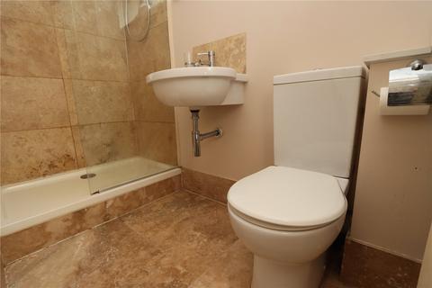 2 bedroom flat to rent, Croydon Road, Newcastle Upon Tyne NE4