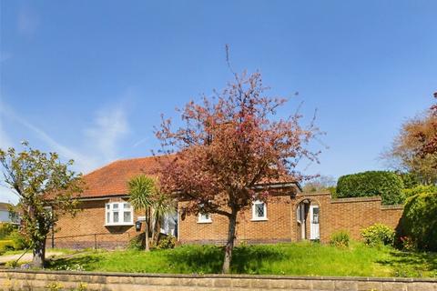 3 bedroom bungalow for sale, Sandringham Drive, Nottingham NG9