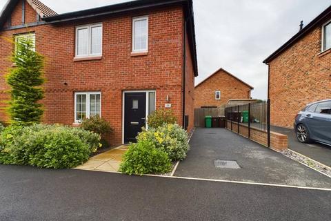 3 bedroom semi-detached house for sale, Badger Vale, Nottinghamshire NG8