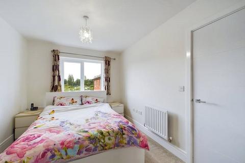 3 bedroom semi-detached house for sale, Badger Vale, Nottinghamshire NG8