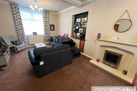 2 Brynhyfryd, Tylorstown, Ferndale, CF43 3AR