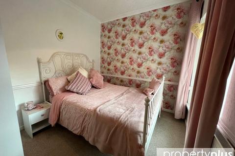 2 Brynhyfryd, Tylorstown, Ferndale, CF43 3AR