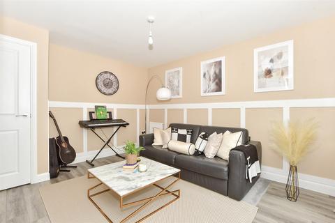 2 bedroom end of terrace house for sale, Bosham Gardens, Emsworth, Hampshire