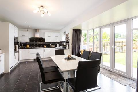 4 bedroom detached house for sale, Fossview Close, York YO32