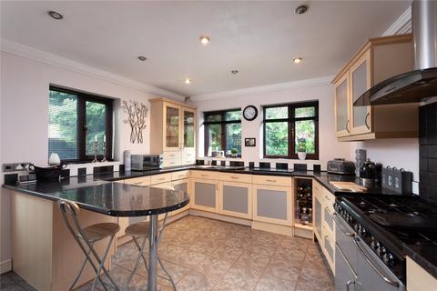 90 Middlecroft Drive, Strensall, York, YO32 5YQ