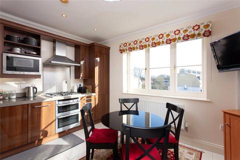 2 bedroom flat for sale, The Square, York YO24
