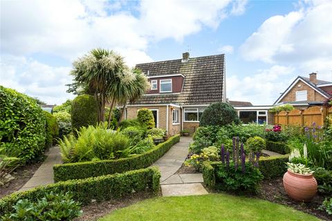 3 bedroom bungalow for sale, Kendal Close, York YO19