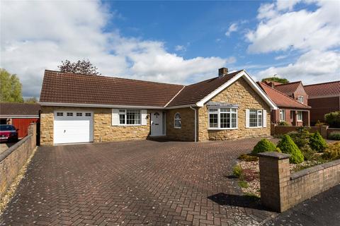 3 bedroom bungalow for sale, Oak Tree Way, York YO32