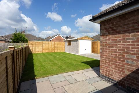 3 bedroom bungalow for sale, Doriam Avenue, York YO31