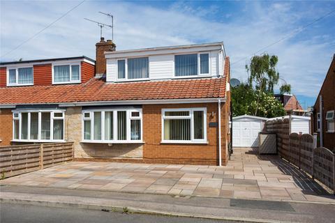 3 bedroom bungalow for sale, Whitethorn Close, North Yorkshire YO31