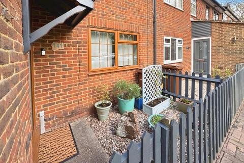 3 bedroom terraced house for sale, Walsingham Close, Kent ME8