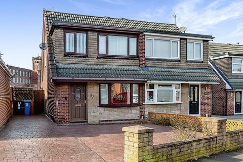 27 Devonport Crescent, Royton, Oldham, OL2 6JX