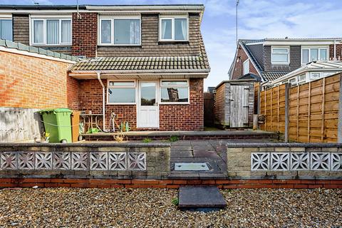 27 Devonport Crescent, Royton, Oldham, OL2 6JX