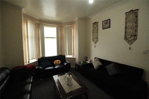 196 Greenacres Road, Oldham, OL4 3EG
