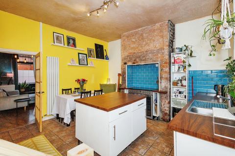 35 Albert Street, Chadderton, Oldham, OL9 7HB