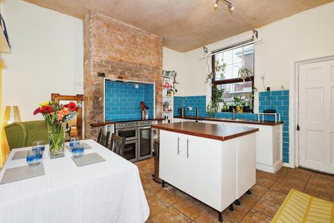 35 Albert Street, Chadderton, Oldham, OL9 7HB