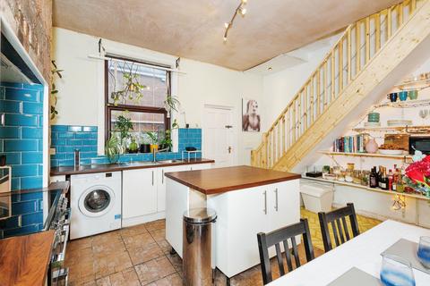 35 Albert Street, Chadderton, Oldham, OL9 7HB