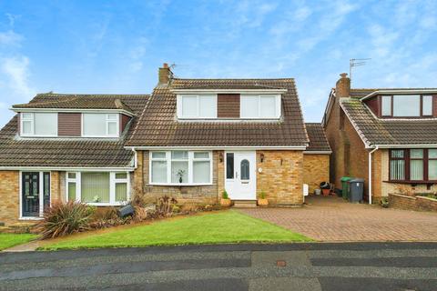 3 Ashdown Way, Shaw, Oldham, OL2 7LZ