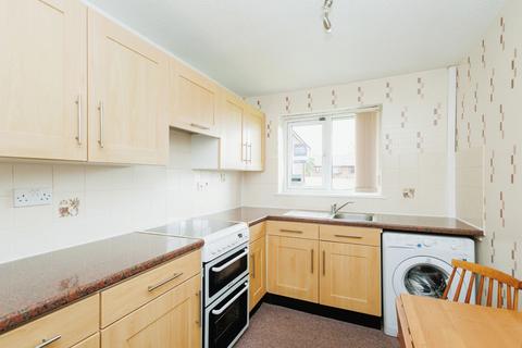 2 bedroom bungalow for sale, Cumberland Drive, Oldham OL2