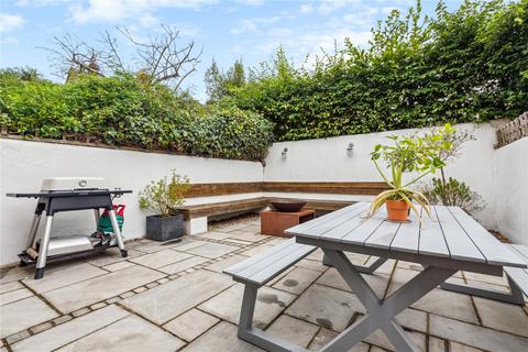 44a Ravenslea Road, London, SW12 8RX