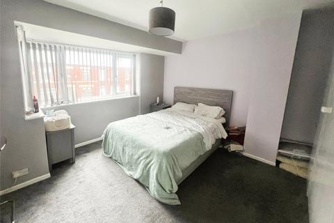 3 bedroom semi-detached house for sale, Shaw Road, Oldham OL2