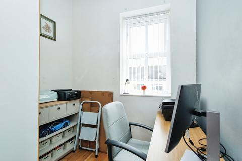 37 Bardsley Street, Oldham, OL4 2JE