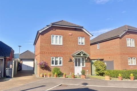 3 bedroom detached house for sale, Virginia Close, Verwood, Dorset, BH31