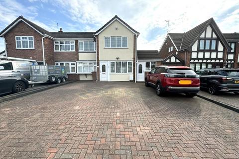 4 bedroom semi-detached house for sale, Farbrook Way, Willenhall