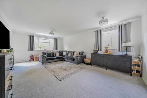 1 bedroom flat for sale, Alexandra Road, Epsom KT17