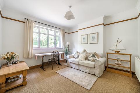 39 Streets Heath, West End, Woking, GU24 9QU