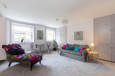 6 bedroom end of terrace house for sale, Albion Street, Cheltenham GL52