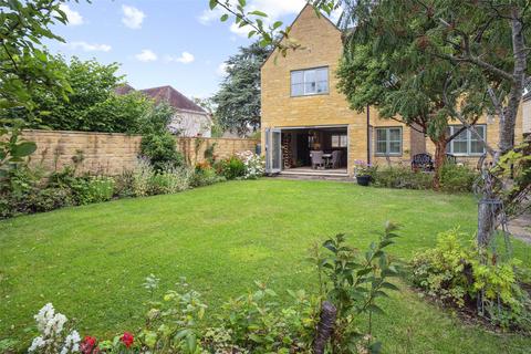 3 bedroom detached house for sale, Colletts Fields, Broadway, Worcestershire, WR12