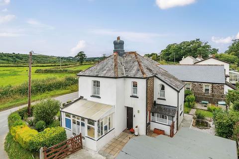 3 bedroom detached house for sale, Egloskerry, Launceston