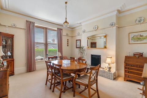 4 bedroom semi-detached house for sale, Burley Road, Menston, Ilkley, West Yorkshire, LS29