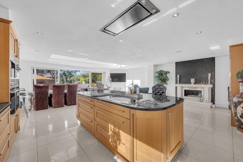 3 bedroom semi-detached house for sale, Rutherford Drive, Bolton, Lancashire, BL5