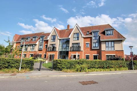 2 bedroom retirement property for sale, Kleinwort Close, Hurst Place, RH16