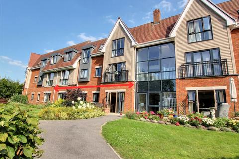 2 bedroom retirement property for sale, Kleinwort Close, Hurst Place, RH16