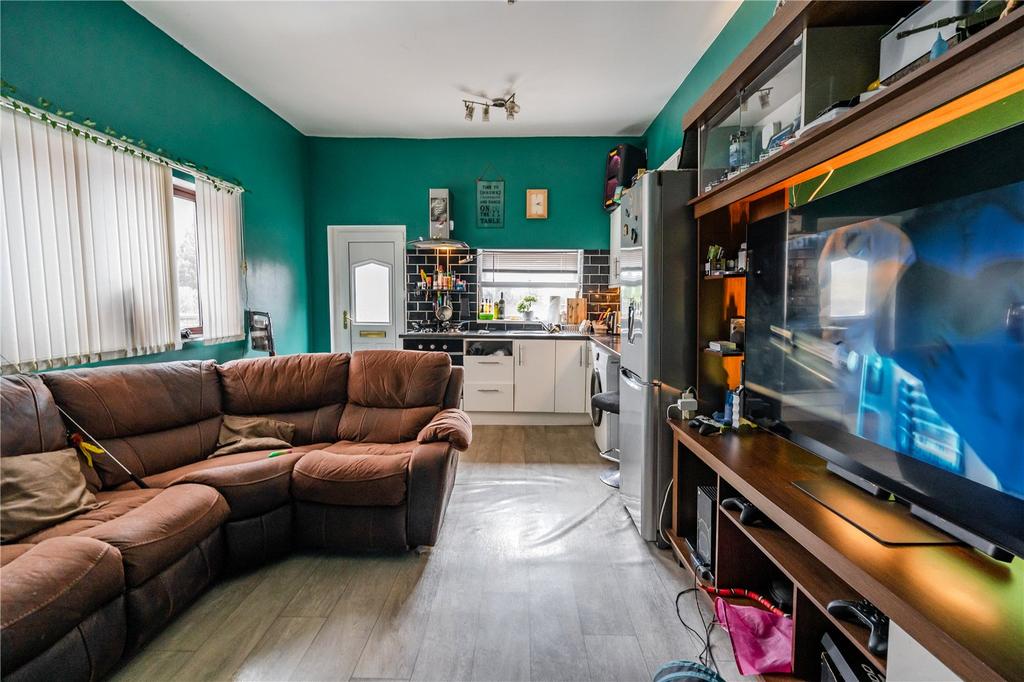 Kitchen/Living Room