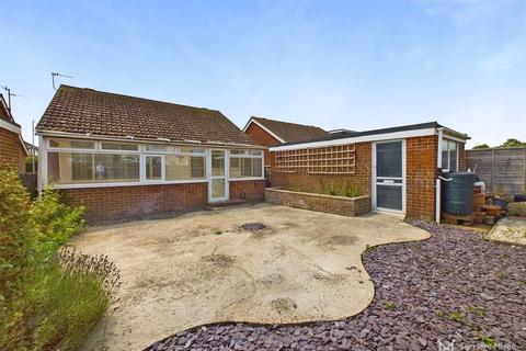 2 bedroom detached bungalow for sale, Waverley Gardens, Pevensey BN24